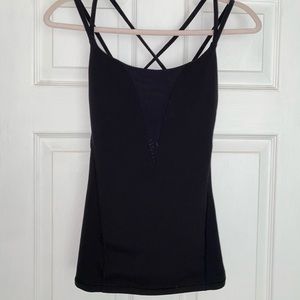 Lululemon top